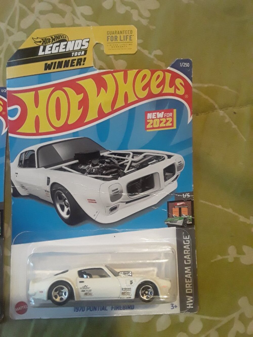 X2 Hot Wheels Legends Tour Winner 1970 Pontiac Firebirds Red White Car - Picture 4 of 5
